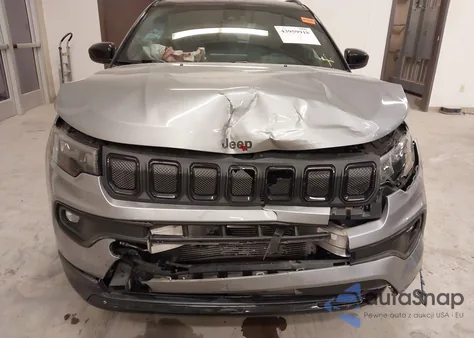 2022 Jeep Compass Altitude Fwd из США, поврежденный, VIN 3C4NJCBBXNT210912